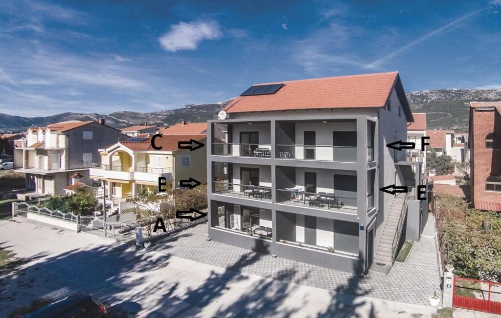 Apartmani U Kastelima Kastela Luaran gambar