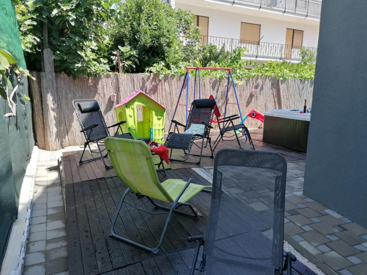 Apartmani U Kastelima Kastela Luaran gambar