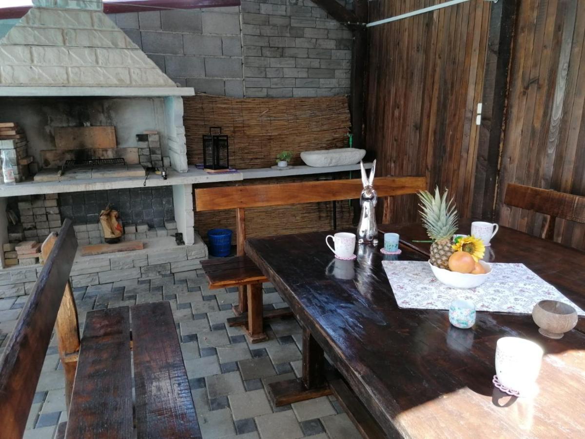 Apartmani U Kastelima Kastela Luaran gambar
