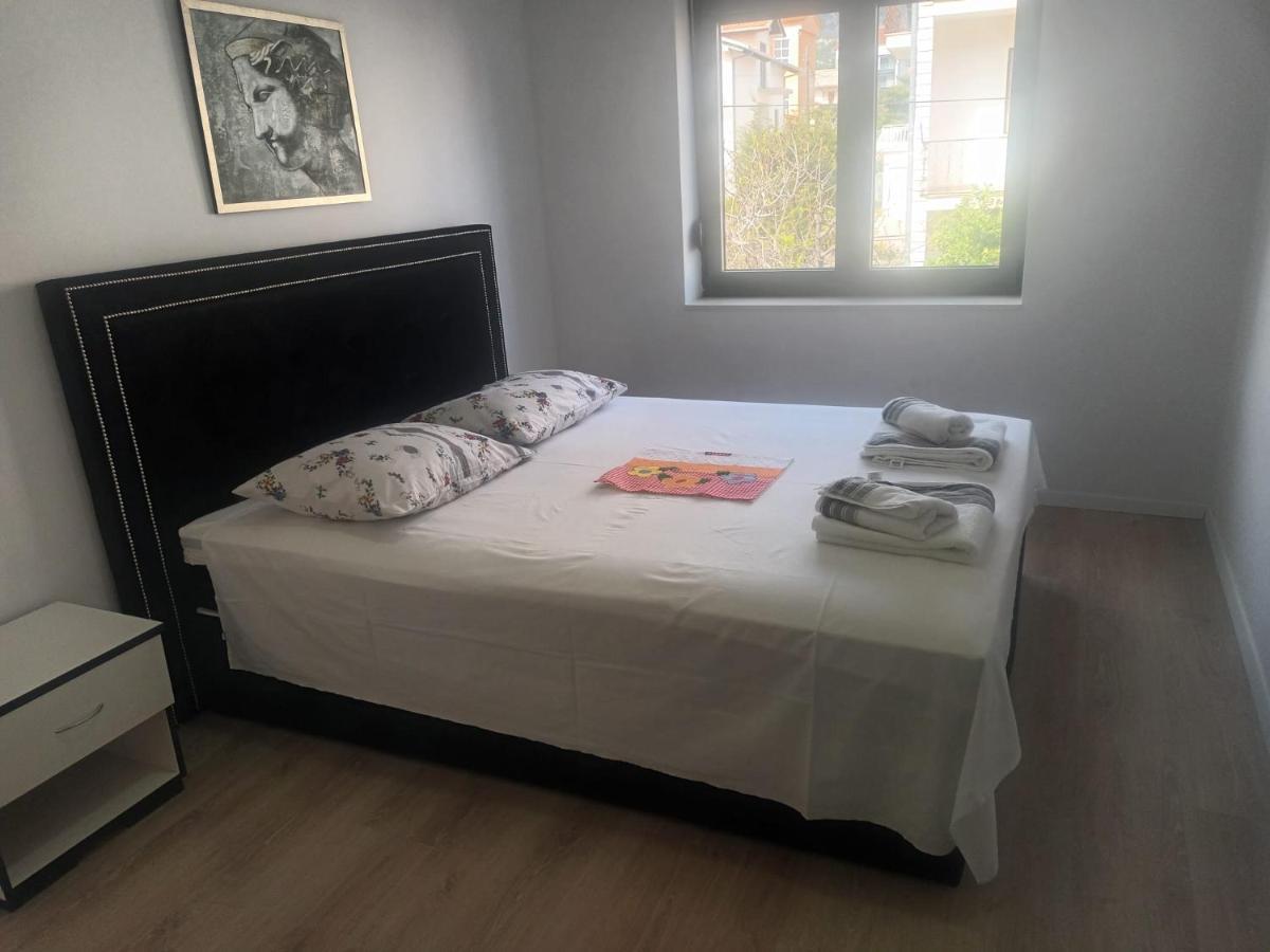 Apartmani U Kastelima Kastela Luaran gambar